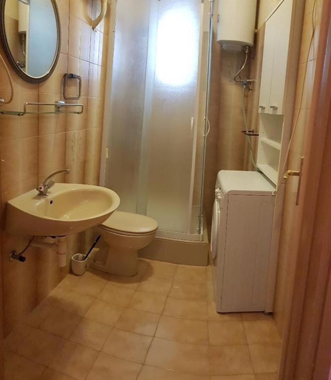 Silente Apartment Макарска Екстериор снимка