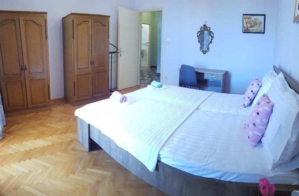 Silente Apartment Макарска Екстериор снимка